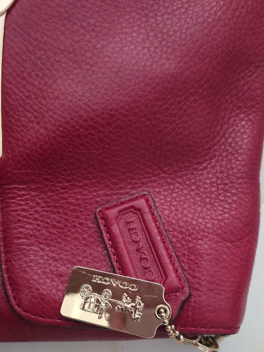 Coach Madison Classic Red Leather Shoulder Bag with Gold Hardware - Picture 6 of 6